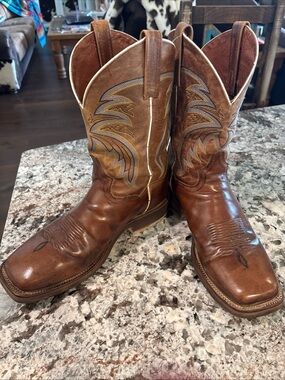 Dan Post Brown Leather Embroidered Cowboy Boots Sz 10 1/2 D